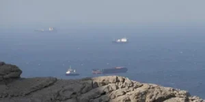 india-protes-iran-kapal-ditembaki-di-hormuz