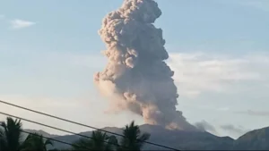gunung-dukono-tiga-pendaki-tewas-terjangkau-material-vulkanik