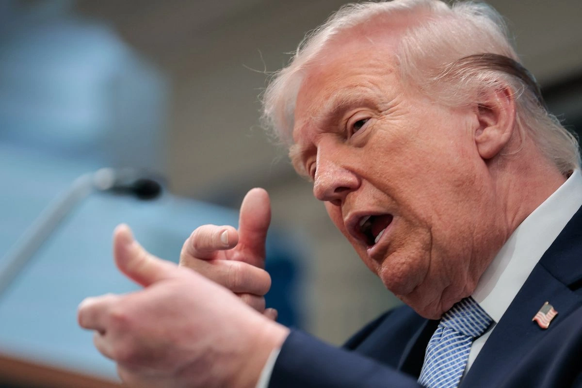 trump-ancam-bom-oman-terkait-selat-hormuz